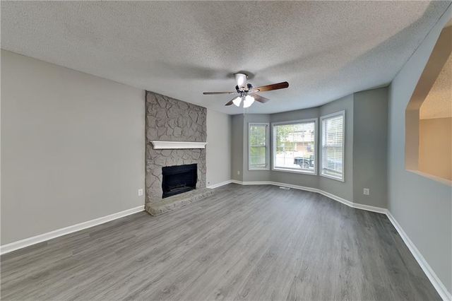 214 Brookside Drive, Dallas, GA 30132