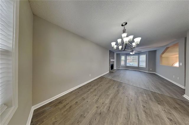 214 Brookside Drive, Dallas, GA 30132