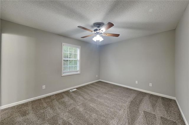 214 Brookside Drive, Dallas, GA 30132