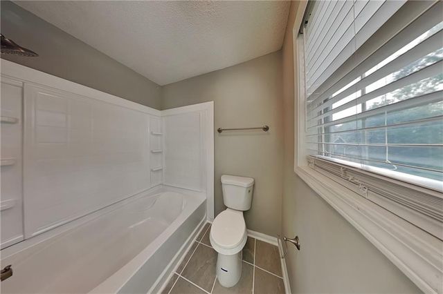 214 Brookside Drive, Dallas, GA 30132