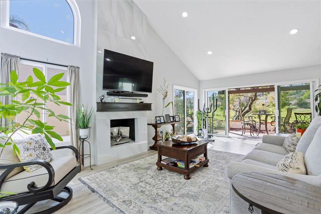 17748 Caminito Balata, San Diego, CA 92128