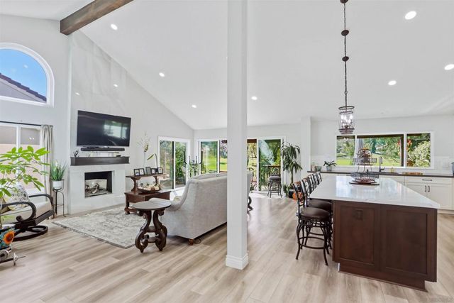 17748 Caminito Balata, San Diego, CA 92128
