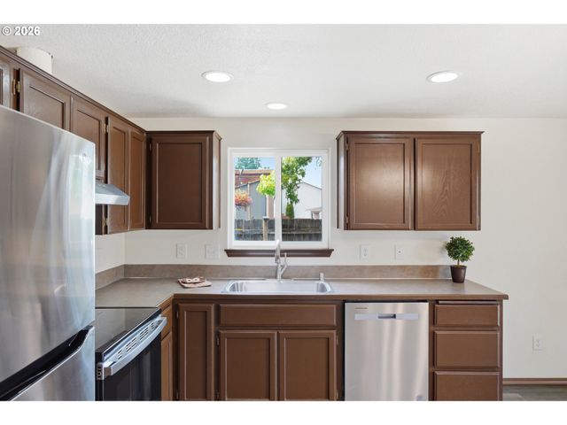 13310 Ne 88TH Cir, Vancouver, WA 98682