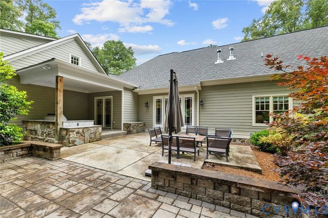 3056 Greywalls Dr, Powhatan, VA 23139