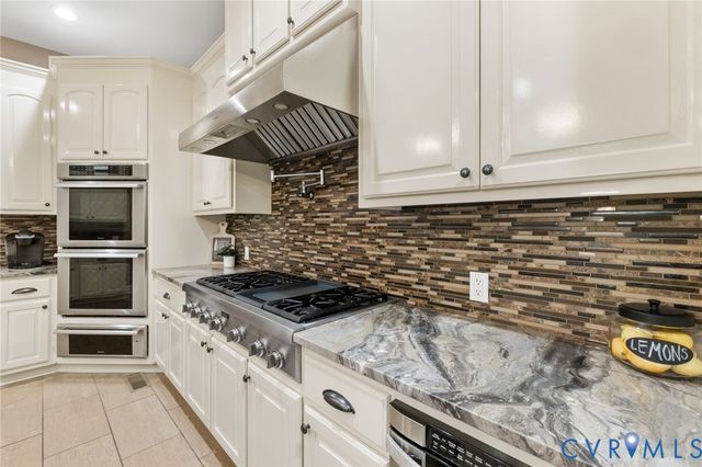 3056 Greywalls Dr, Powhatan, VA 23139