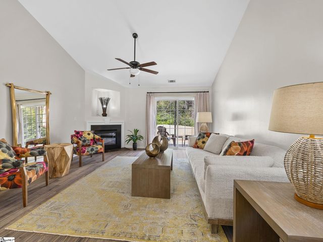 128 Dellwood Drive, Spartanburg, SC 29301