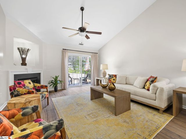 128 Dellwood Drive, Spartanburg, SC 29301