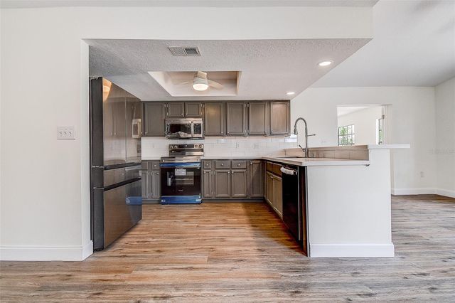 6234 NEFF LAKE ROAD, Brooksville, FL 34601