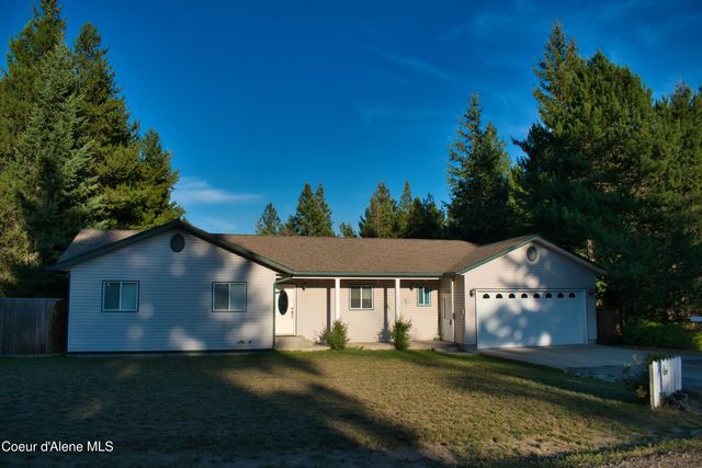 64 Westwood Dr, Moyie Springs, ID 83845