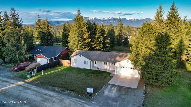 64 Westwood Dr, Moyie Springs, ID 83845