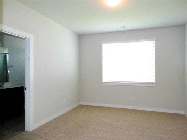 370 Hortus DR, Kyle, TX 78640