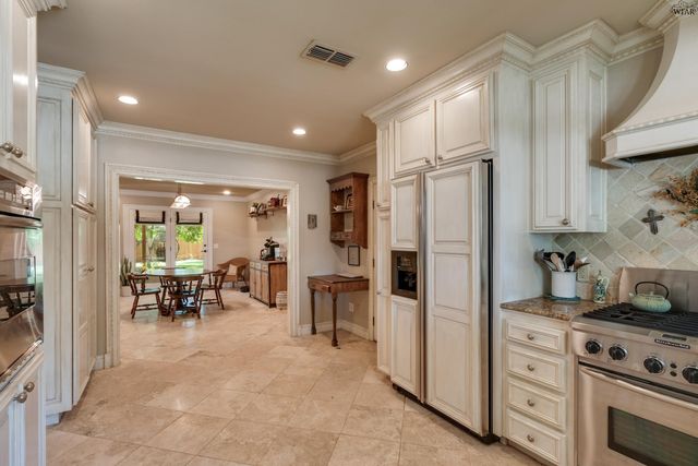 2605 SAN SIMEON DRIVE, Wichita Falls, TX 76308