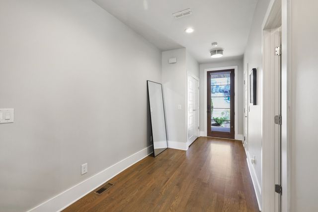 523B Weakley Ave, Nashville, TN 37207