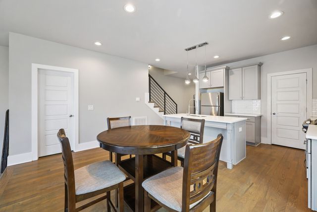 523B Weakley Ave, Nashville, TN 37207
