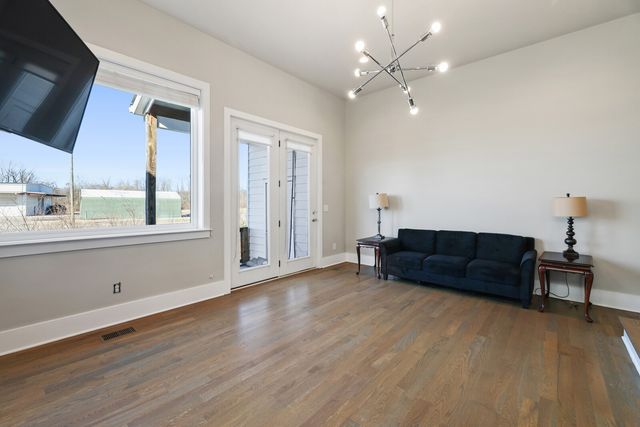 523B Weakley Ave, Nashville, TN 37207