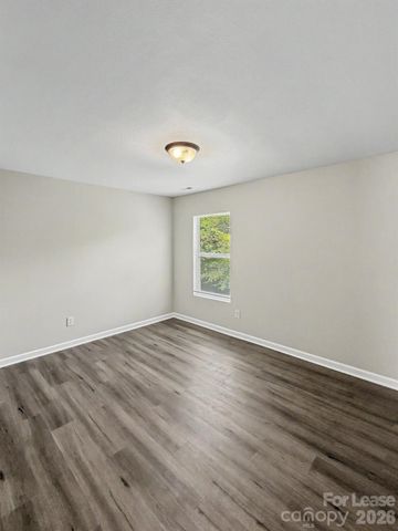 2717 Forest Grove Court, Charlotte, NC 28269