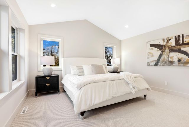 5609 Heather Lane, Edina, MN 55436