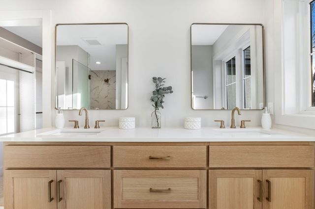 5609 Heather Lane, Edina, MN 55436