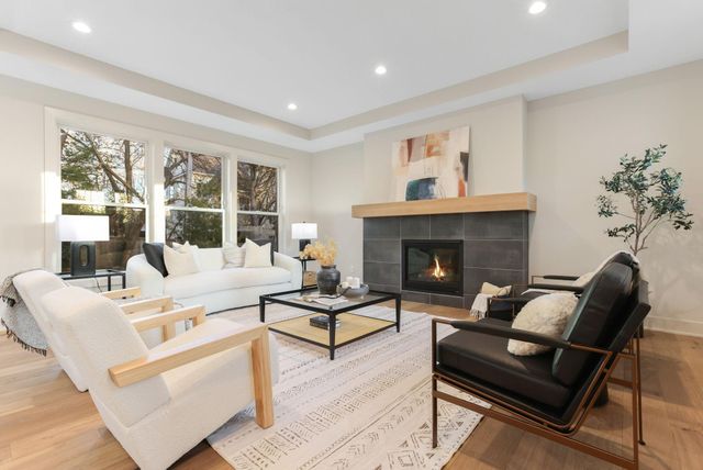 5609 Heather Lane, Edina, MN 55436