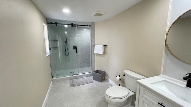 5614 KENNY DRIVE, Tampa, FL 33617