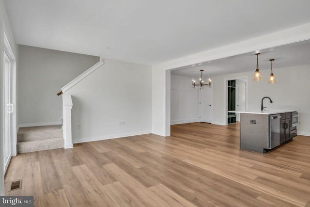 102 CANDLER WAY, Annville, PA 17003