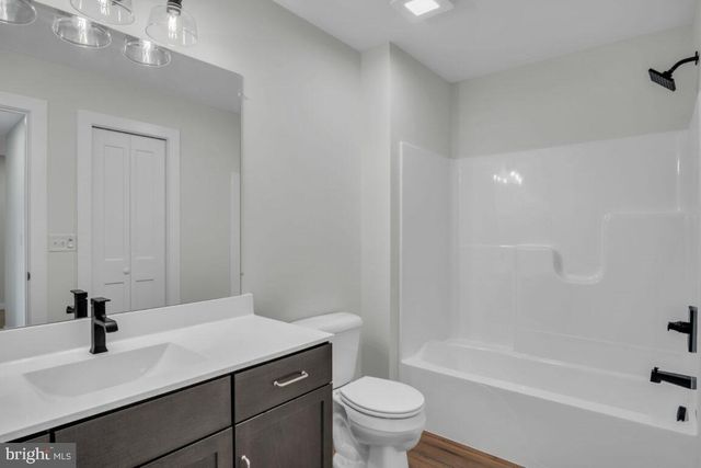 102 CANDLER WAY, Annville, PA 17003