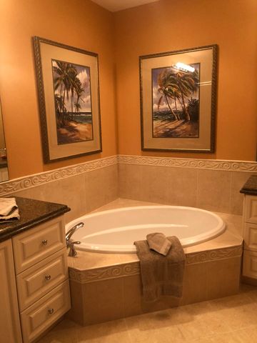 11 W Harbour Isle Dr W W 105, Fort Pierce, FL 34949