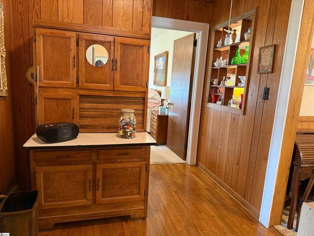 109 Carolina Avenue, Greer, SC 29650