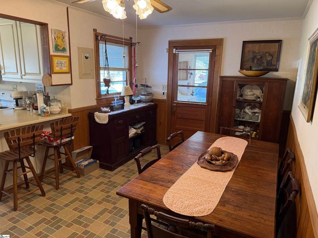 109 Carolina Avenue, Greer, SC 29650