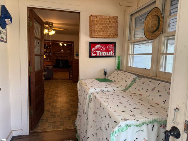 109 Carolina Avenue, Greer, SC 29650