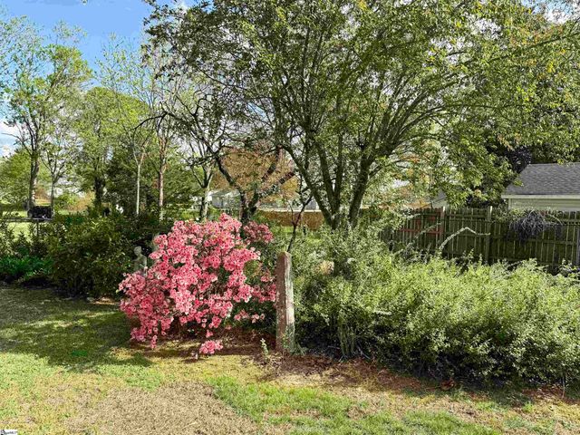 109 Carolina Avenue, Greer, SC 29650