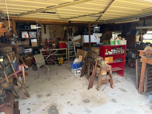 109 Carolina Avenue, Greer, SC 29650