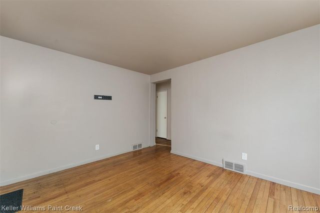 21771 Cunningham Avenue, Warren, MI 48091