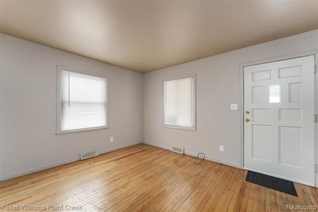 21771 Cunningham Avenue, Warren, MI 48091