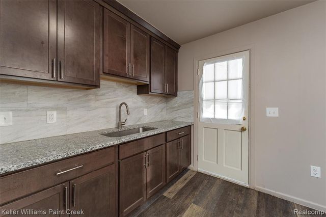 21771 Cunningham Avenue, Warren, MI 48091