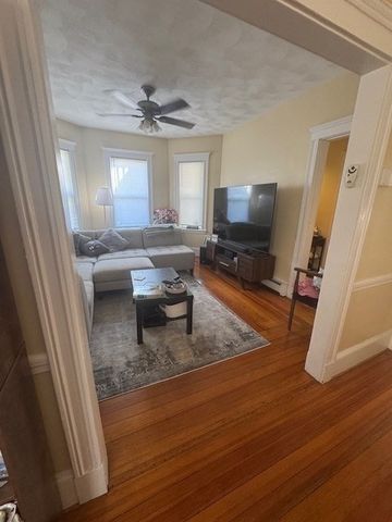 30 Early Ave 30, Medford, MA 02155
