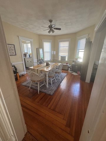 30 Early Ave 30, Medford, MA 02155