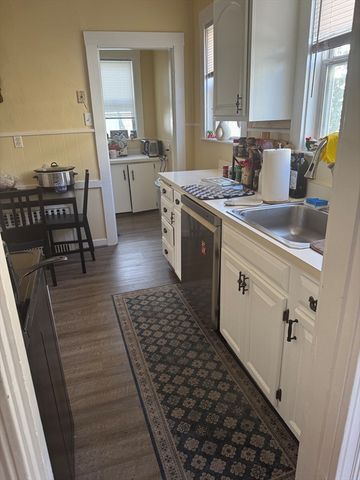 30 Early Ave 30, Medford, MA 02155