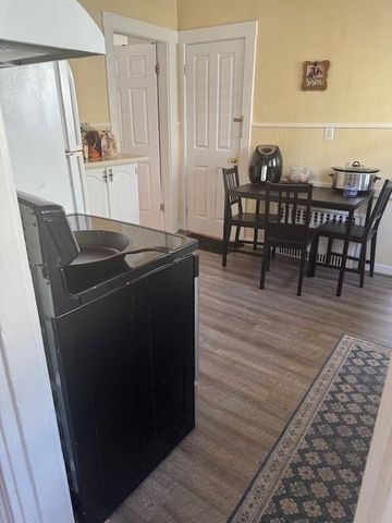 30 Early Ave 30, Medford, MA 02155