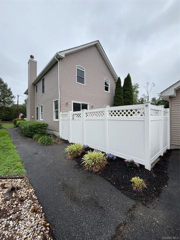 38 Hallock Avenue, Smithtown, NY 11787