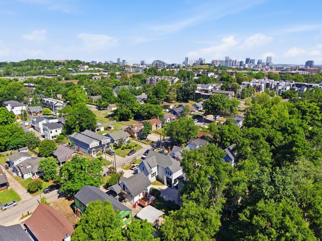 1810A Allison Pl, Nashville, TN 37203