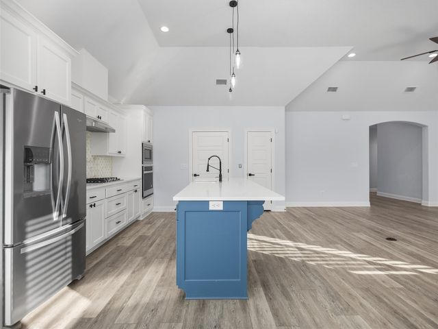 1006 Windy Ridge Drive, Longview, TX 75604