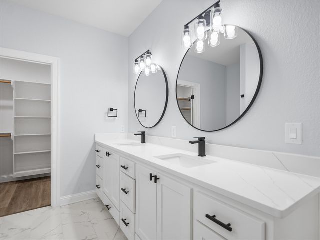 1006 Windy Ridge Drive, Longview, TX 75604