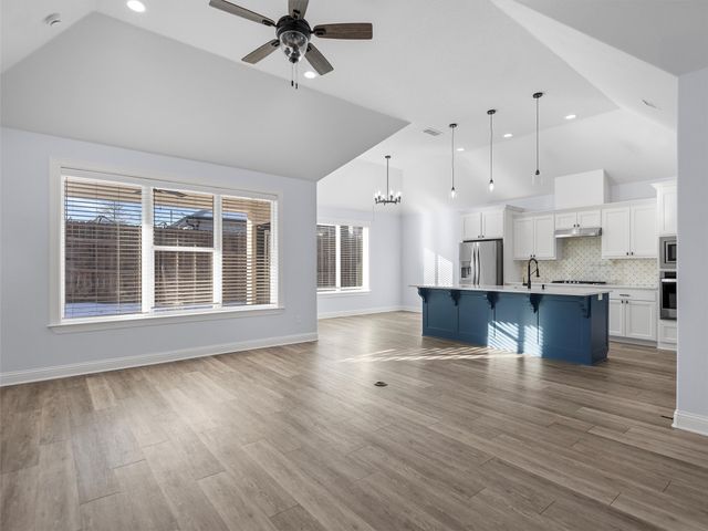 1006 Windy Ridge Drive, Longview, TX 75604