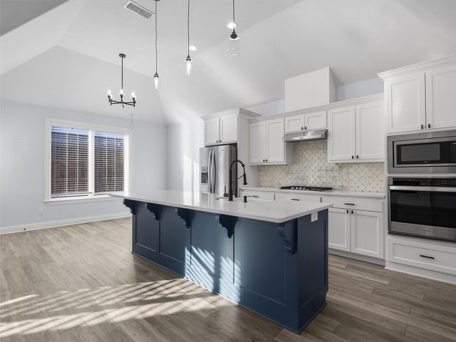 1006 Windy Ridge Drive, Longview, TX 75604