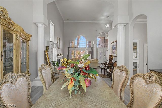 1931 Del Font Court, Las Vegas, NV 89117