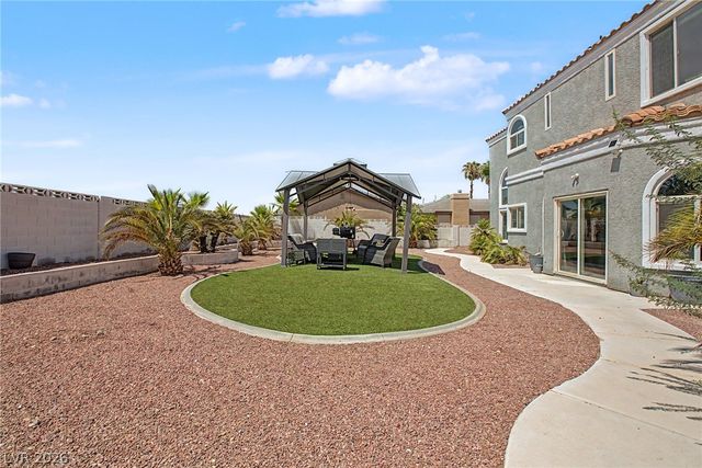 1931 Del Font Court, Las Vegas, NV 89117