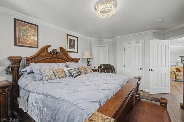 1931 Del Font Court, Las Vegas, NV 89117
