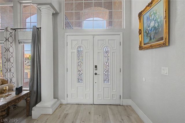 1931 Del Font Court, Las Vegas, NV 89117