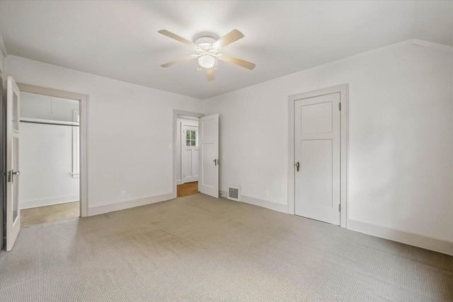 1305 S 124th STREET, Brookfield, WI 53005